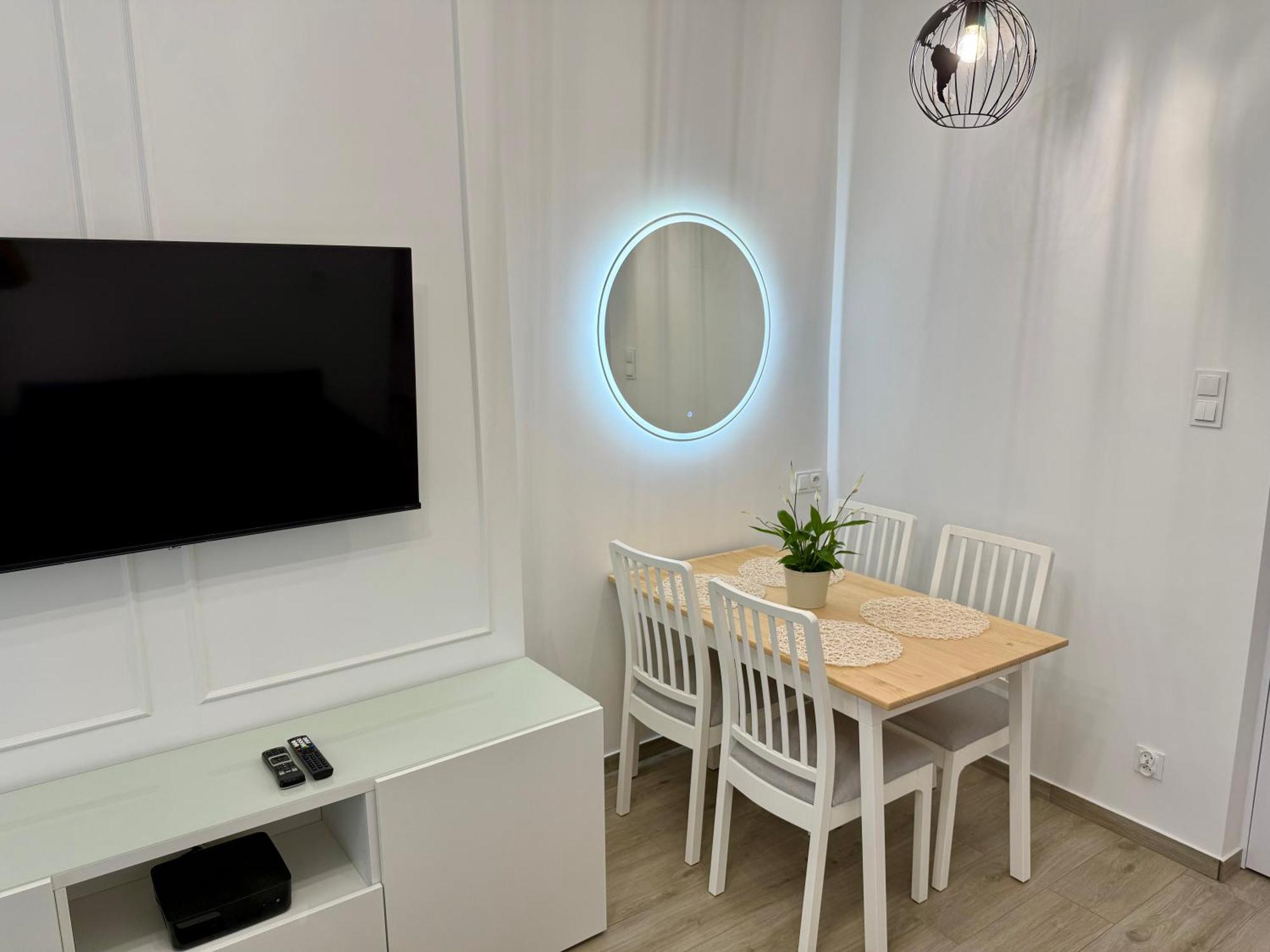 City & Sea - Apartamenty I Mieszkania Гдыня Экстерьер фото